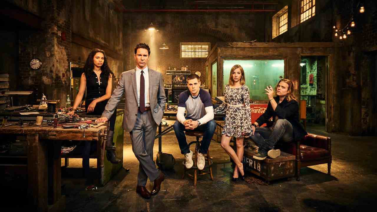 Kẻ Du Hành (Phần 1) - Travelers (Season 1)