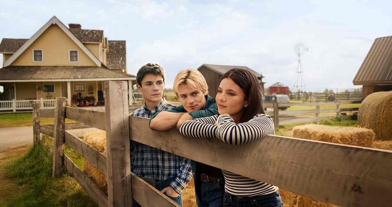 Tôi Và Các Cậu Bé Nhà Walter (Phần 3) - My Life With The Walter Boys (Season 3)